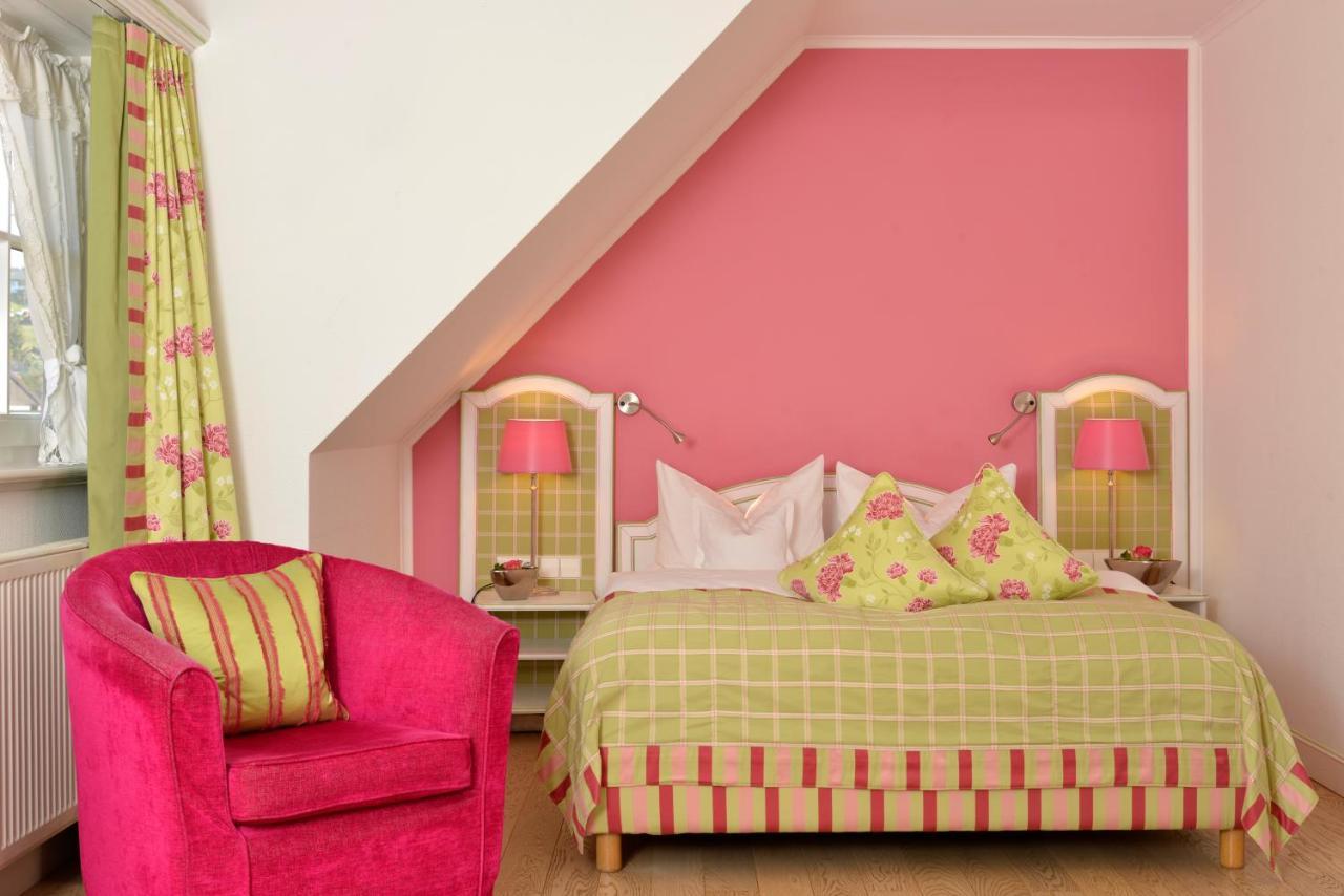 Romantik Hotel & Restaurant Hirsch Sonnenbühl エクステリア 写真
