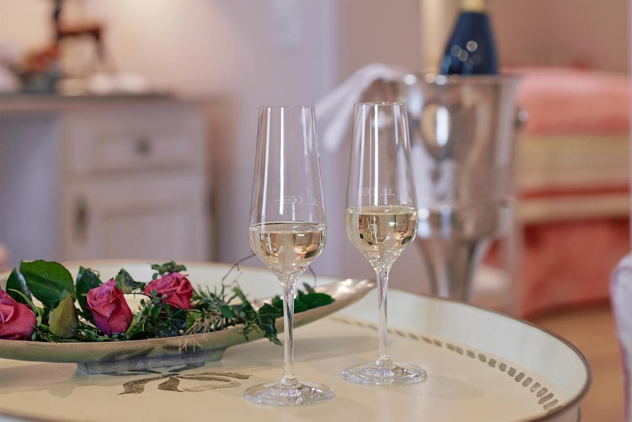 Romantik Hotel & Restaurant Hirsch Sonnenbühl エクステリア 写真
