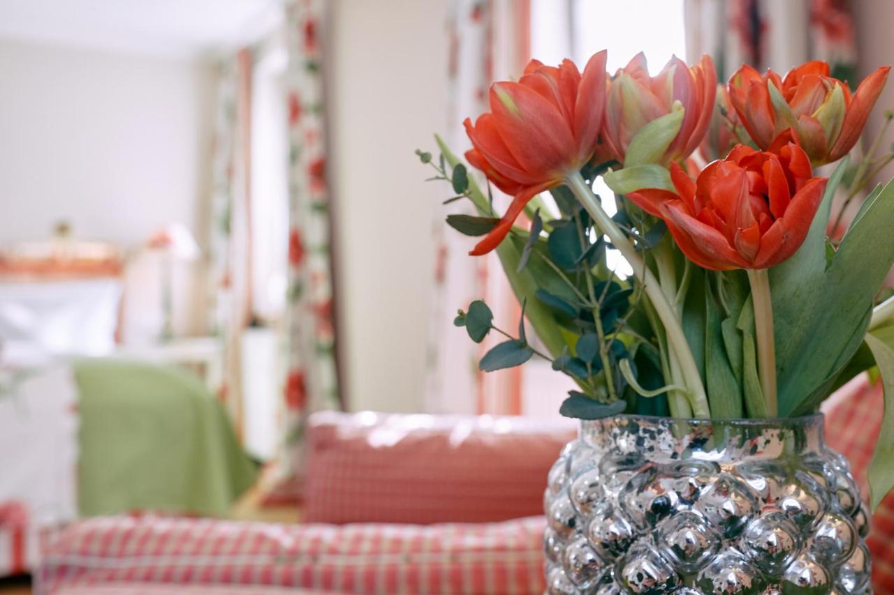 Romantik Hotel & Restaurant Hirsch Sonnenbühl エクステリア 写真